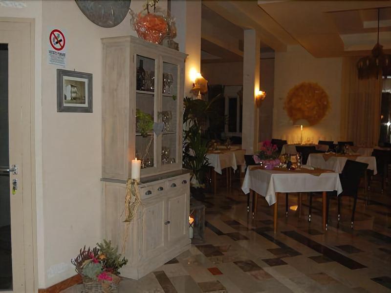 Hotel Ristorante Sole Muggia Exterior foto
